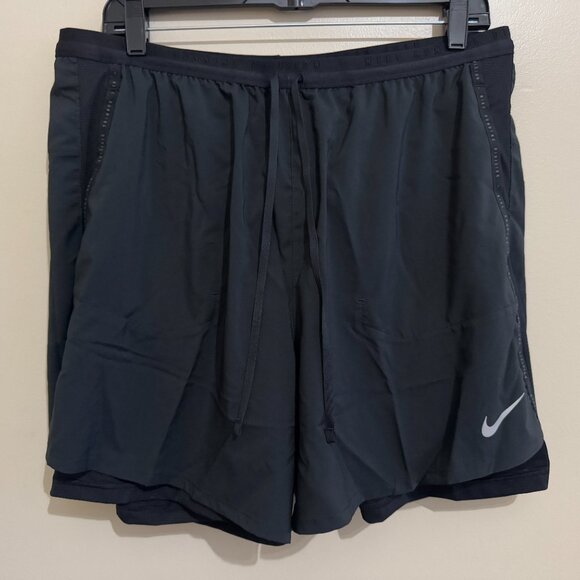 Nike Run Division Flex Stride Hybrid 5" Running Shorts Black Mens DA0280-010 - Picture 7 of 10